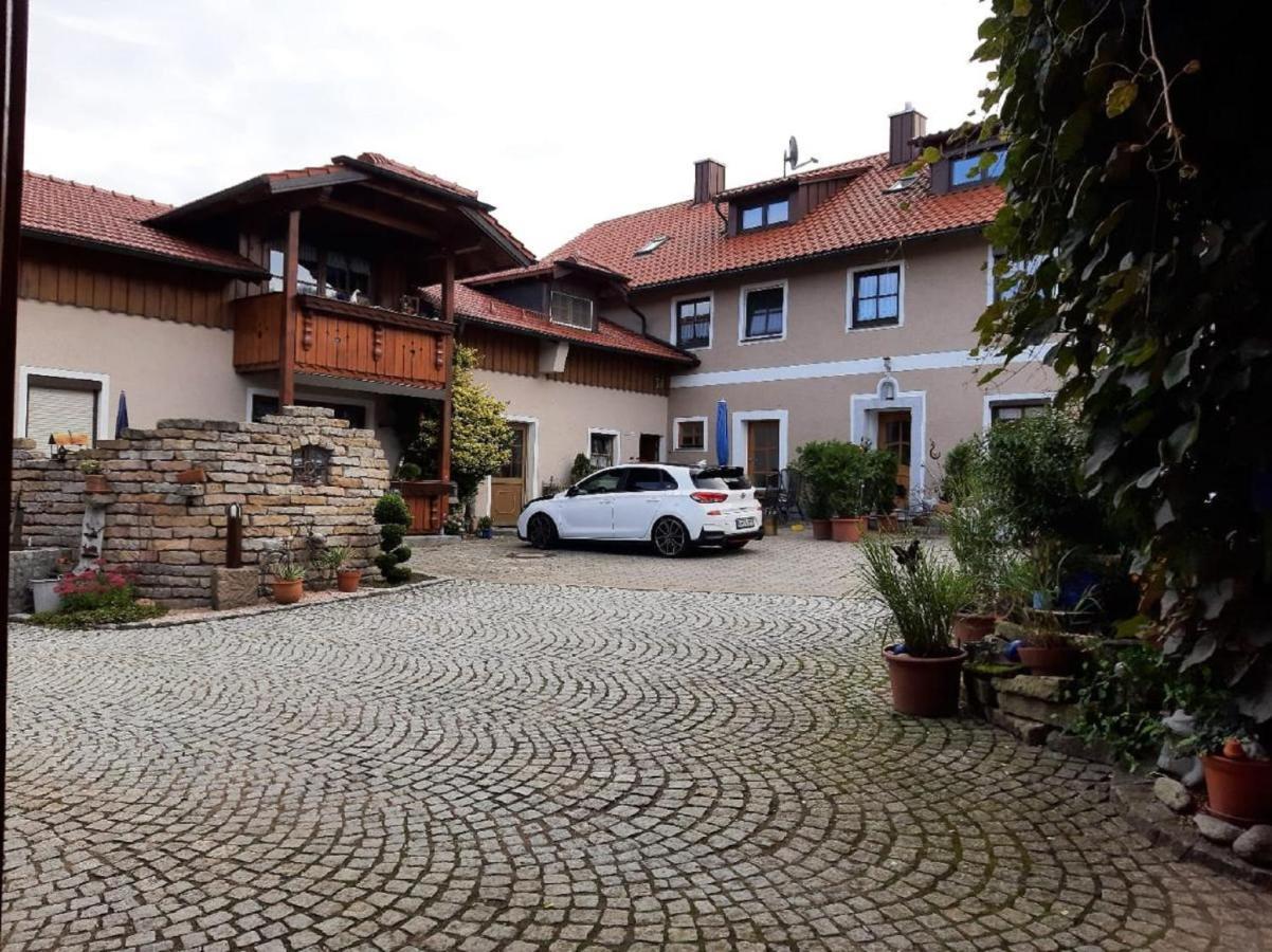 Lukashof * Waldmünchen