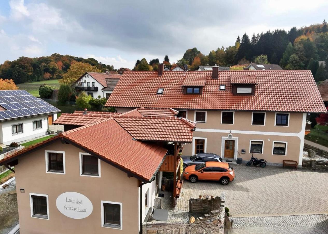 Lukashof Apartment